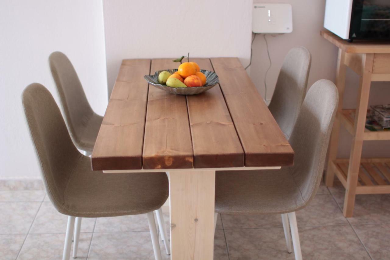 Lovely Studio With Awesome View Tolón Exterior foto
